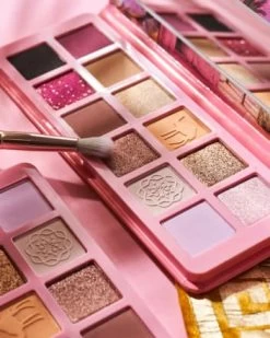 Lidschatten Palette Welcome To Marrakesh, 13,2 G -Make-up Foundation Verkäufe essence cosmetics lidschatten palette welcome to marrakesh 9